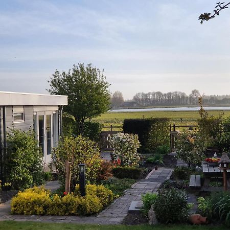Cottage Geestmerambacht, Een Nieuw Vrijstaande Sfeervol En Landelijk Gelegen Vakantiewoning Koedijk Exterior foto